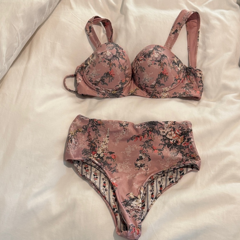 Agua Bendita Floral Bikini
